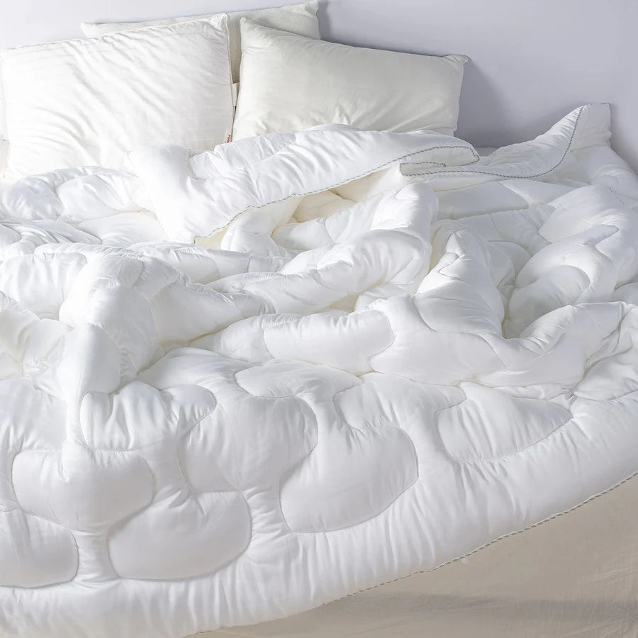 LIGHTWEIGHT EXTREME WINTER QUILT/COMFORTER MADE FROM EXTRACTS OF NATURAL WOOD - TENCEL‚Ñ¢ - TENCEL QUILT( CERTIFIED BY A SWISS LABORATORY) Regular price - grahsajja