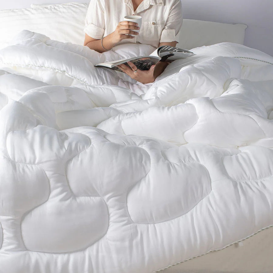 LIGHTWEIGHT EXTREME WINTER QUILT/COMFORTER MADE FROM EXTRACTS OF NATURAL WOOD - TENCEL‚Ñ¢ - TENCEL QUILT( CERTIFIED BY A SWISS LABORATORY) Regular price - grahsajja