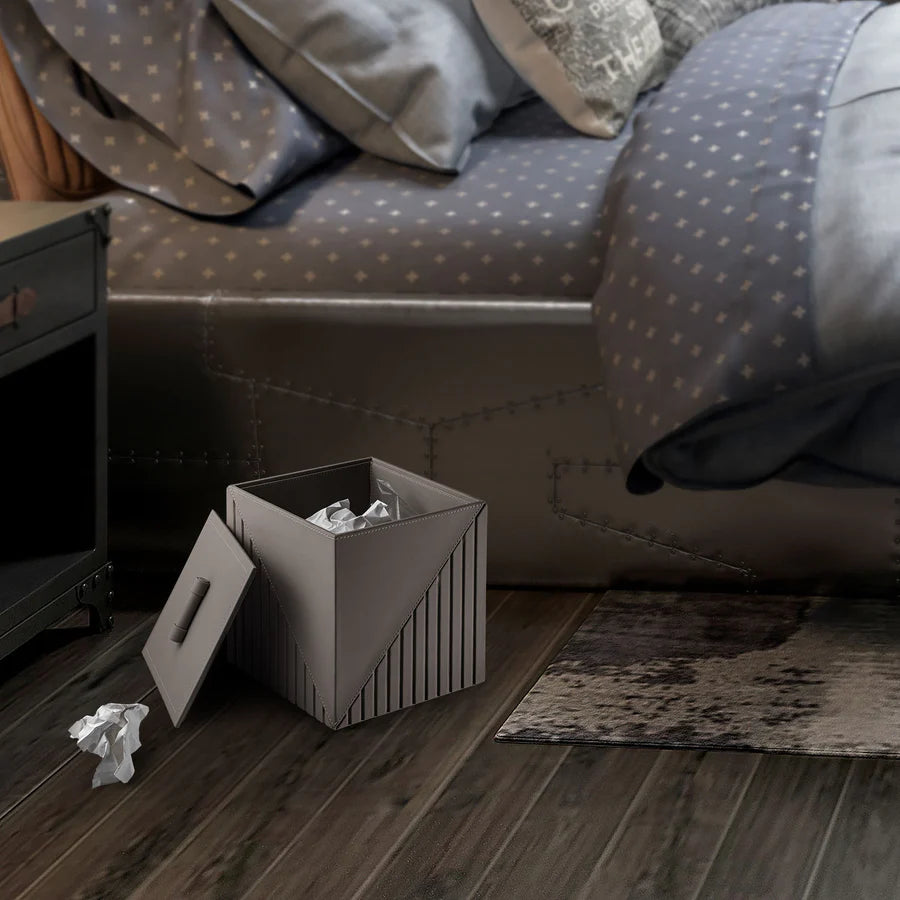 Elegant Fluted Wastebin - grahsajja
