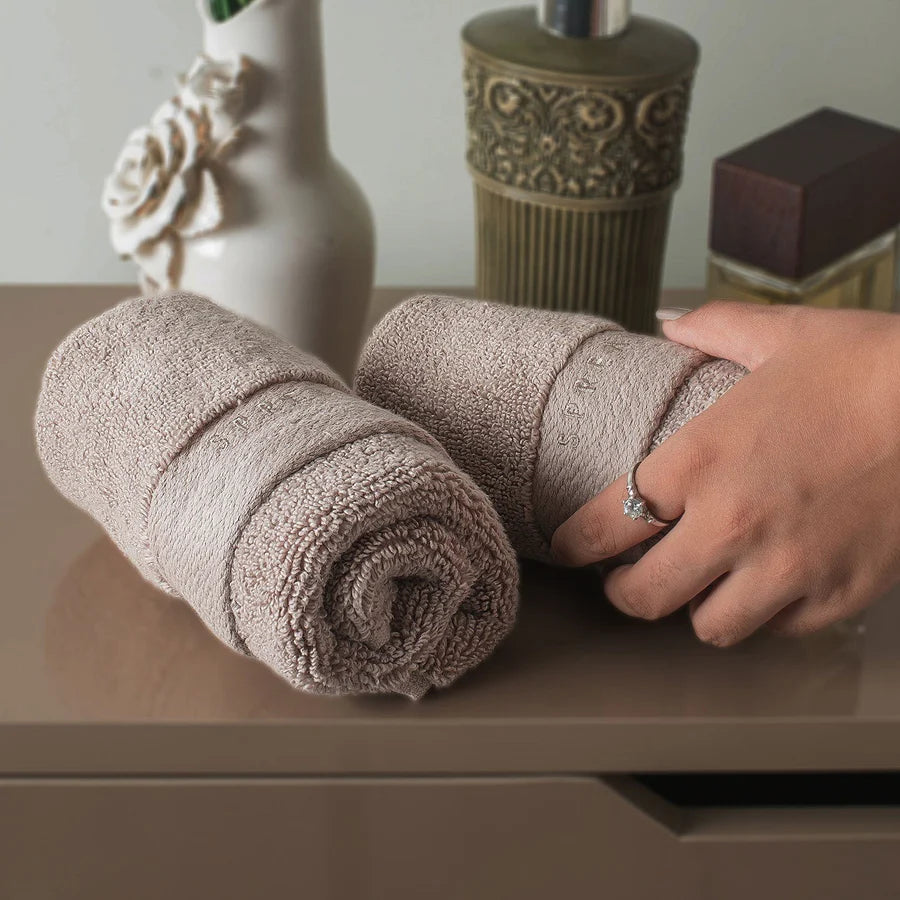 Spread Spain Resort - King of Towel Face Towel 2pc Set 33cm X 33cm - grahsajja