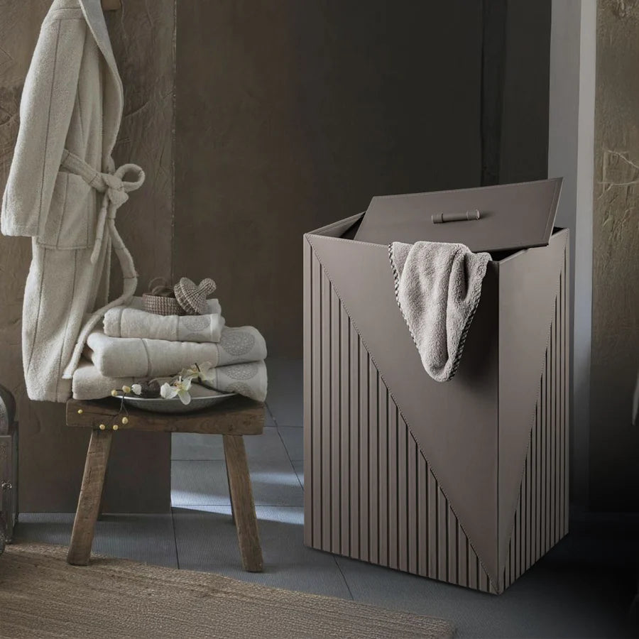 Elegant Fluted Laundry Hamper - grahsajja