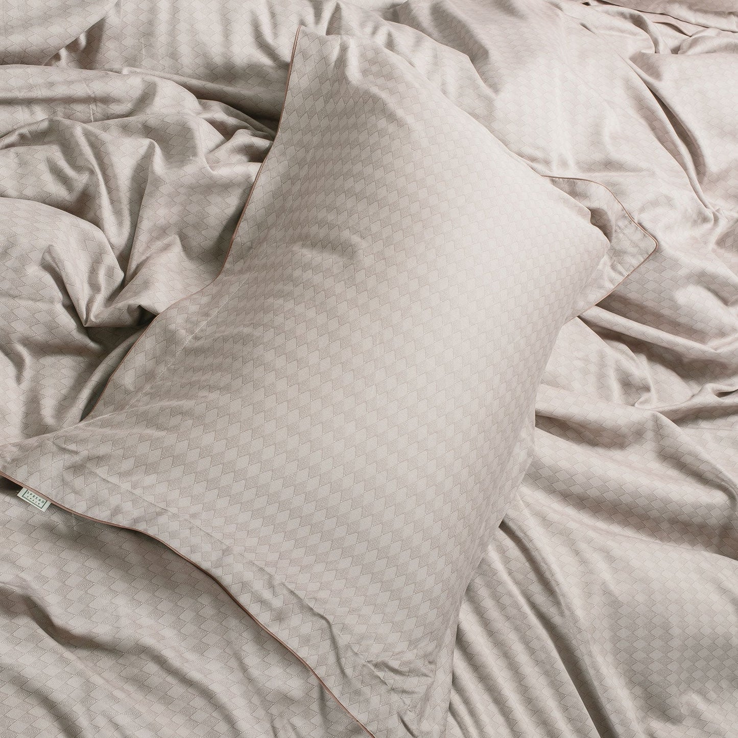 Spread Home GEO TOKYO 500 THREAD COUNT BEDDING SET - grahsajja