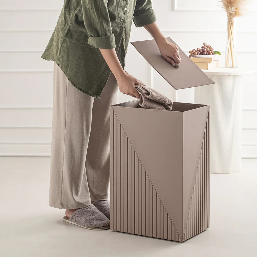 Elegant Fluted Laundry Hamper - grahsajja