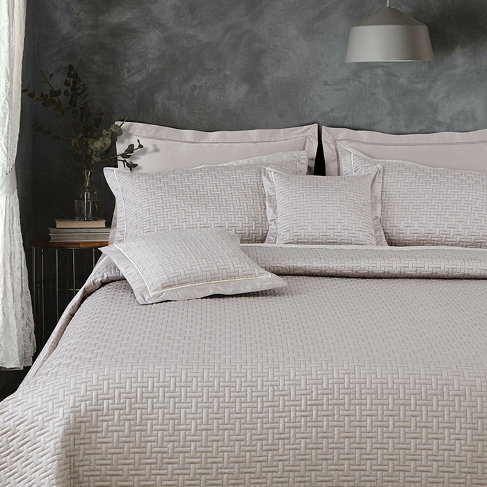 Regal Collection Premium Quilted Bedcover King Size Taupe - grahsajja