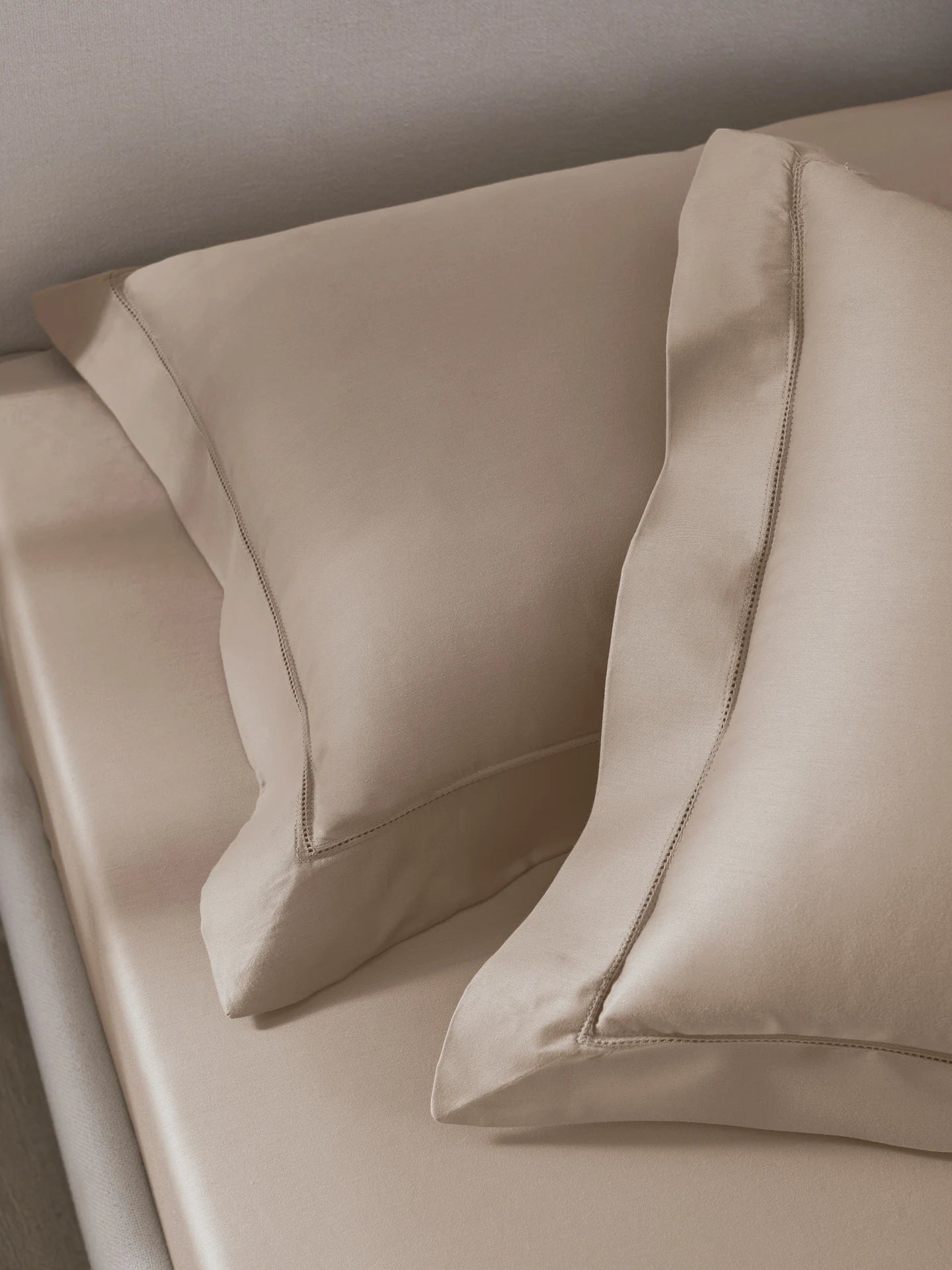 Plain Bedsheet P002 Taupe By (Sansaar A D'decor Brand)