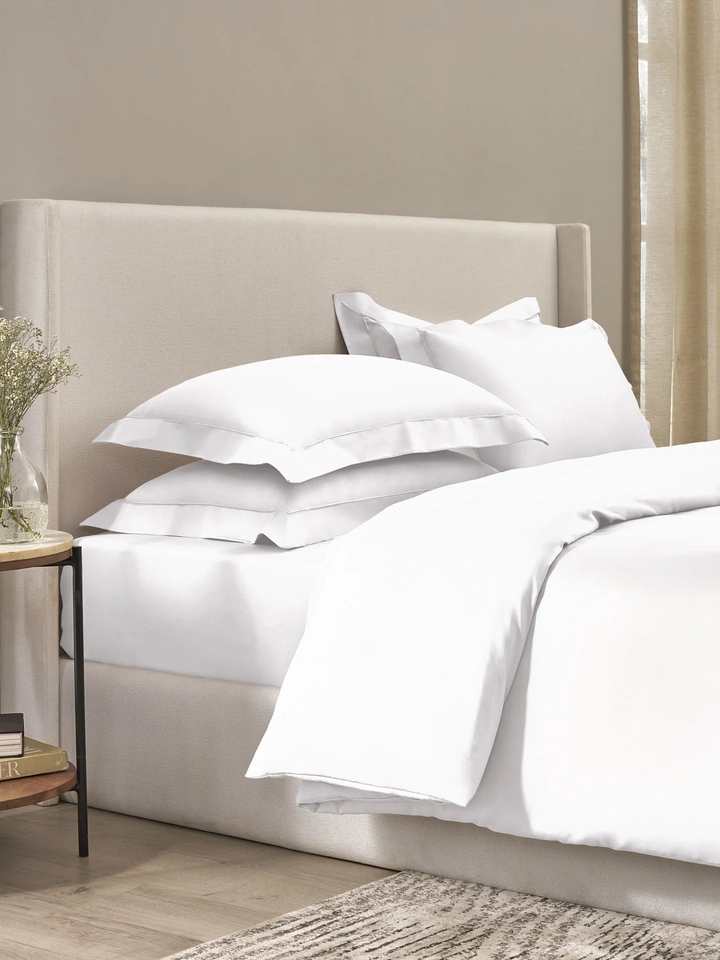 Plain Bedsheet P002 White By (Sansaar A D'decor Brand)