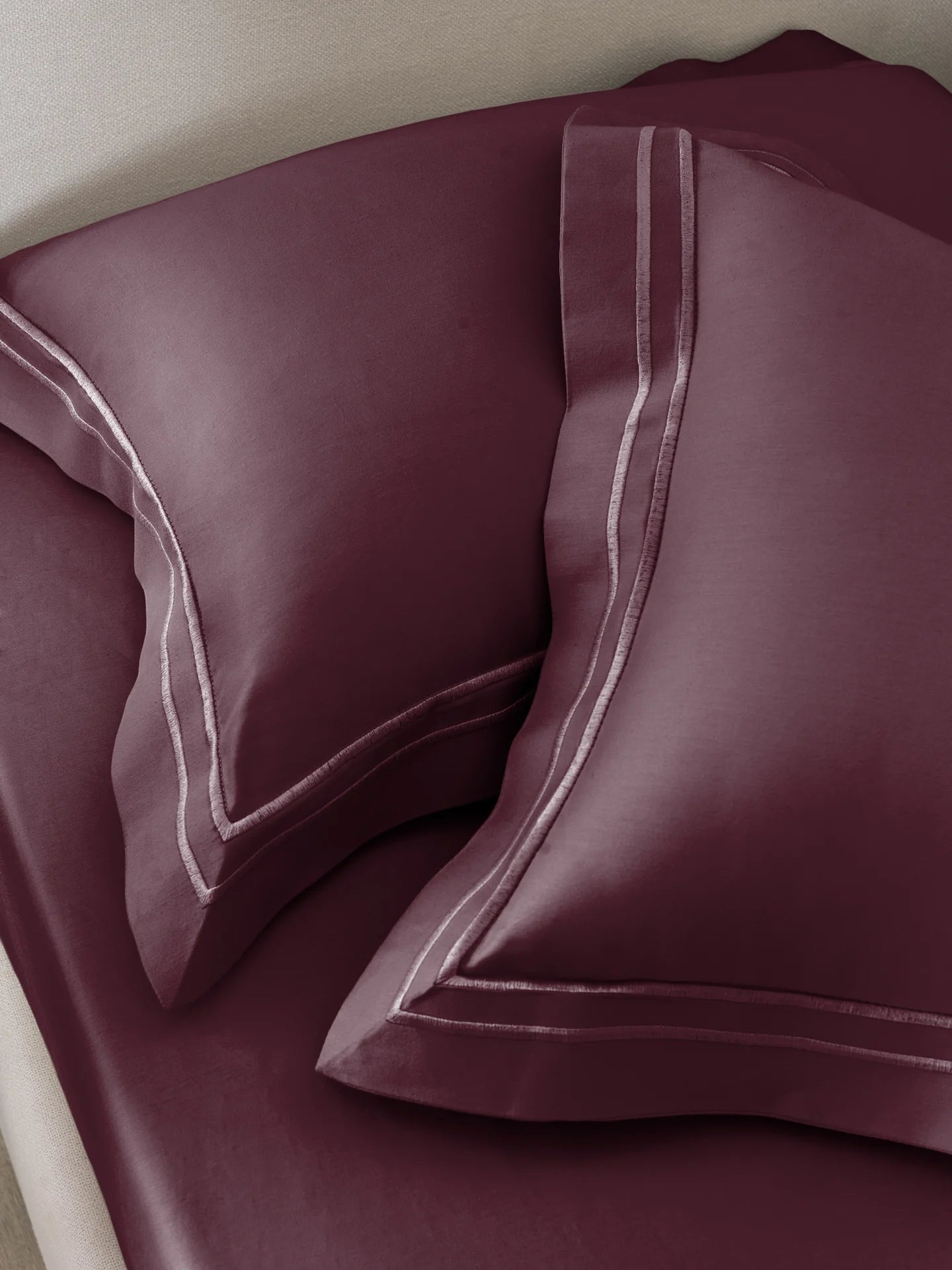 Plain Bedding Set Collection P007 Wine By (Sansaar A D'decor Brand)