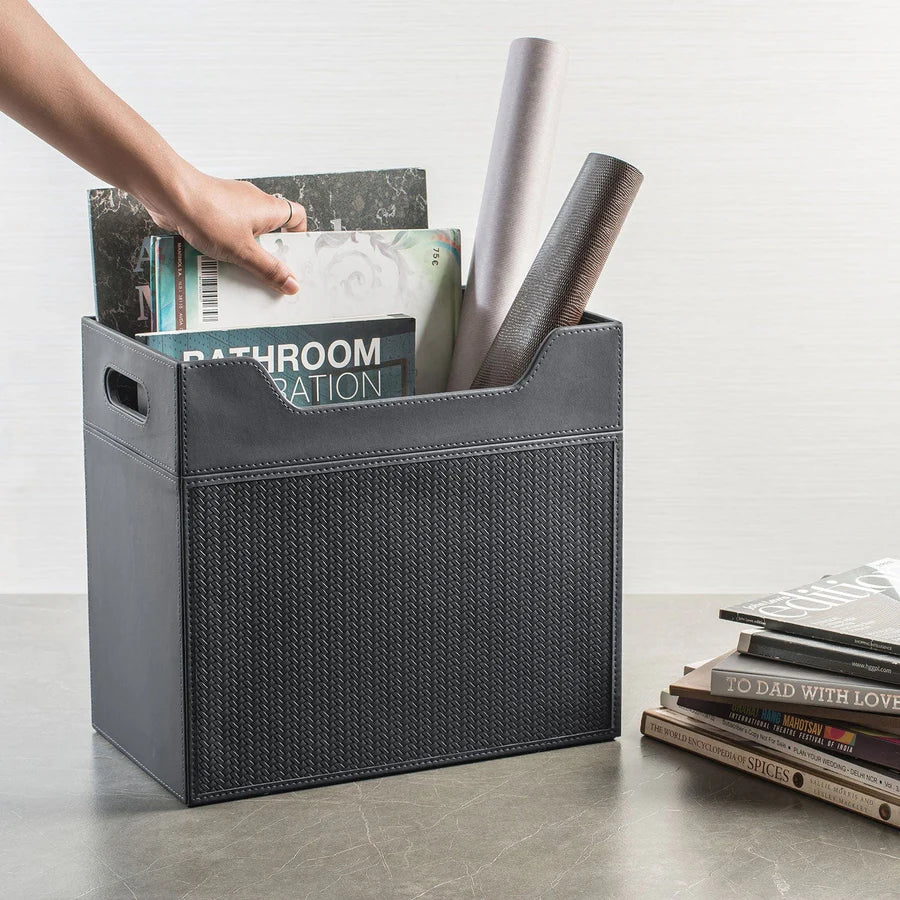 RIGGIANI - Magazine Holder
