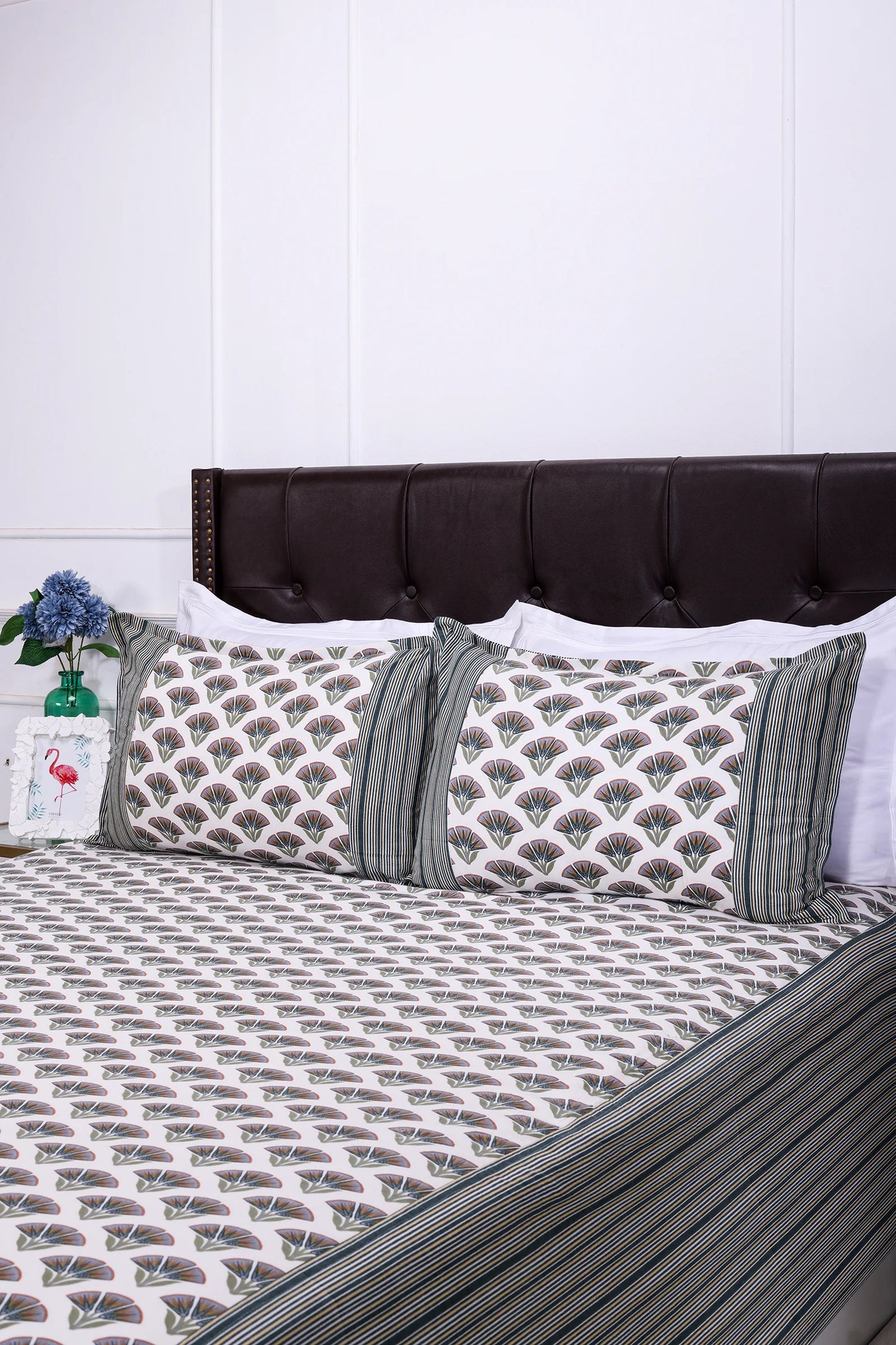 Block Printed Bedsheet Flora0102- 90 x 108inch - grahsajja
