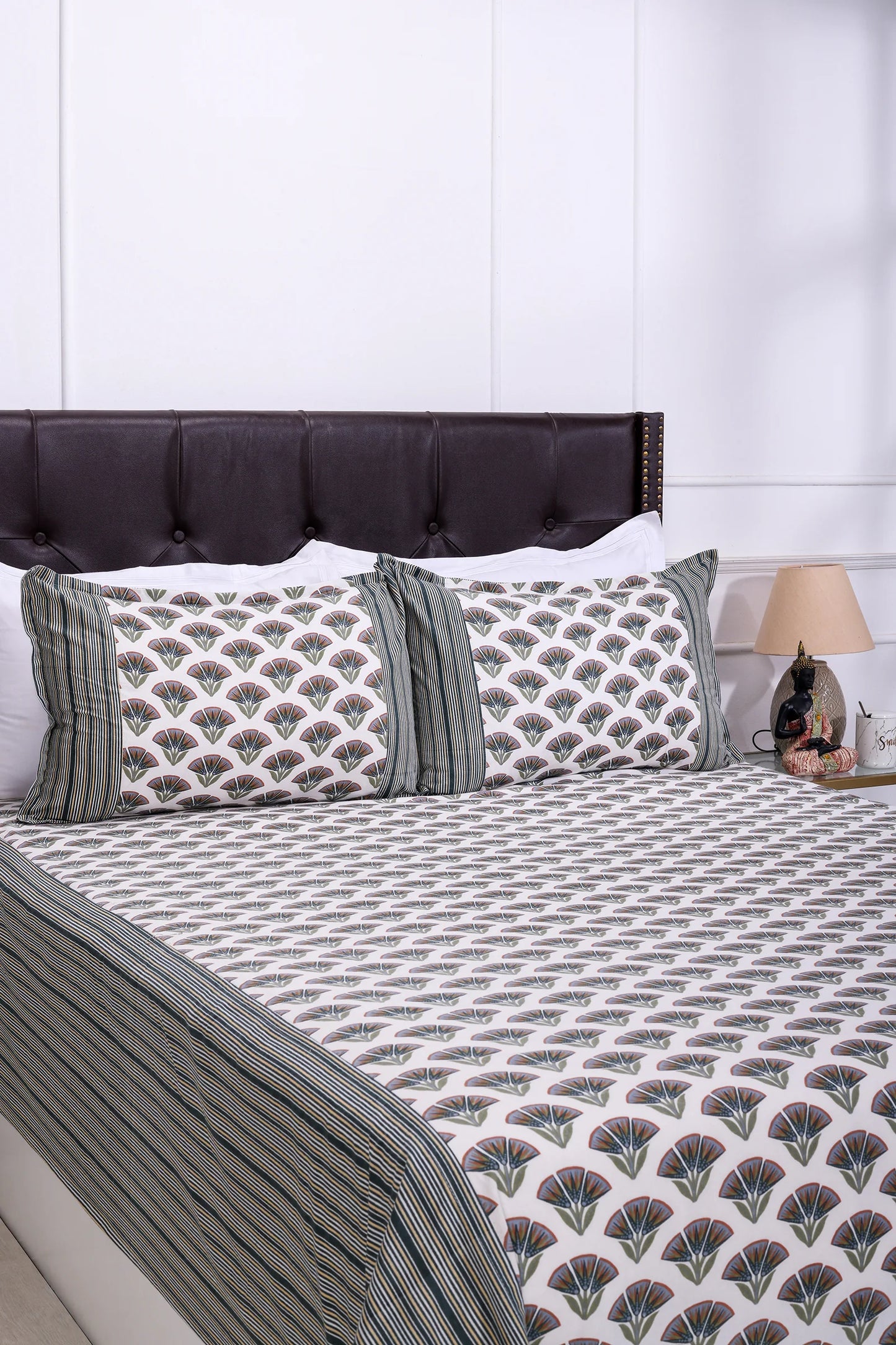 Block Printed Bedsheet Flora0102- 90 x 108inch - grahsajja