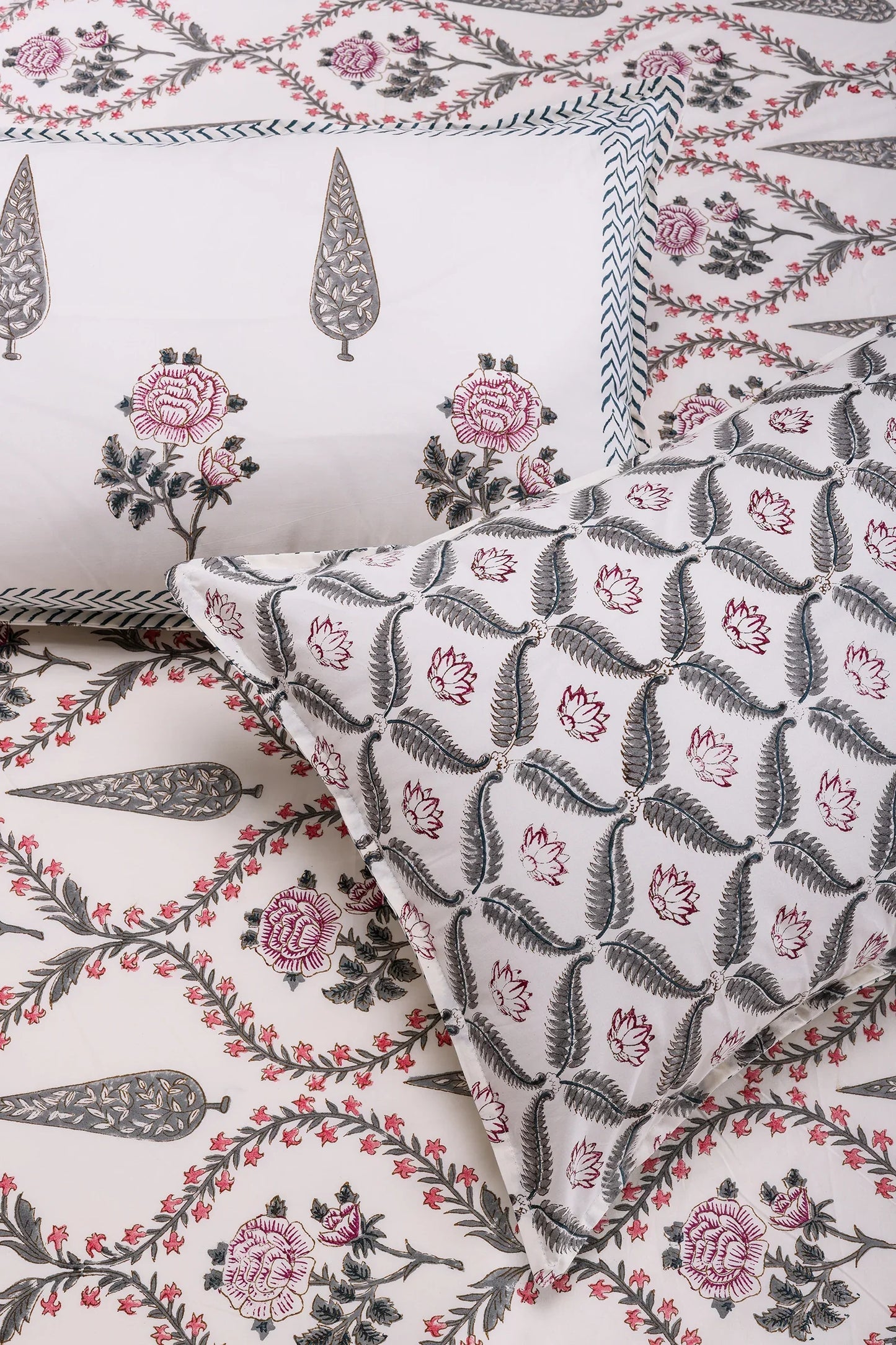 Cypress & Rose jaal block Cream Cotton Percale Bedsheet -108 x 108inch - grahsajja