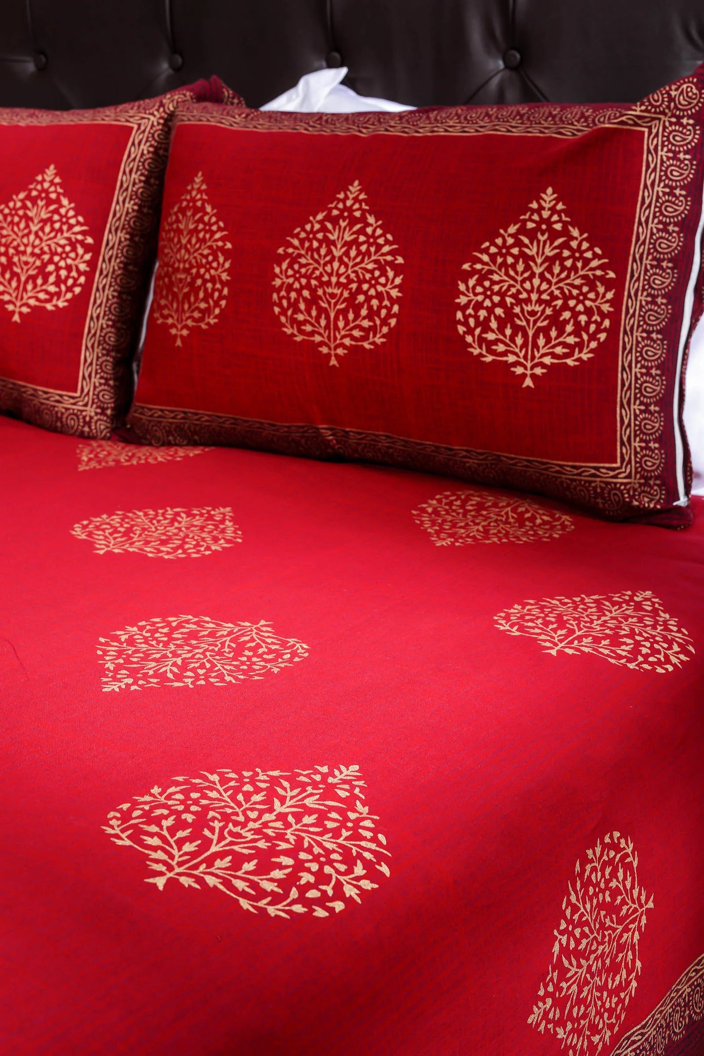 Block Printed Bedsheet Paan Print 90 x 108inch - grahsajja