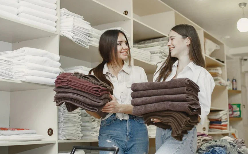 A Guide to Buying Double Bedsheets Online: Tips and Tricks