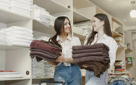 A Guide to Buying Double Bedsheets Online: Tips and Tricks