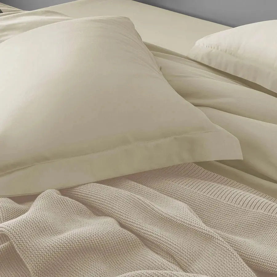 Spread Spain 900 TC Supima Cotton, Seasonless Luxury Bedding Vanilla Ice - grahsajja