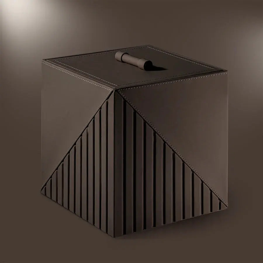 Elegant Fluted Wastebin - grahsajja