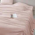 Sleepology Temprature control Quilt | Rose SPREAD HOME PROD PVT LTD.