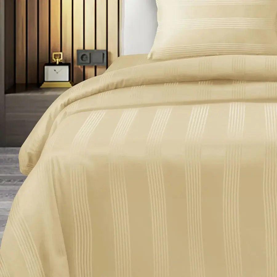 Spread Spain 450 TC Premium Cotton Barcode Bedding Gold - grahsajja