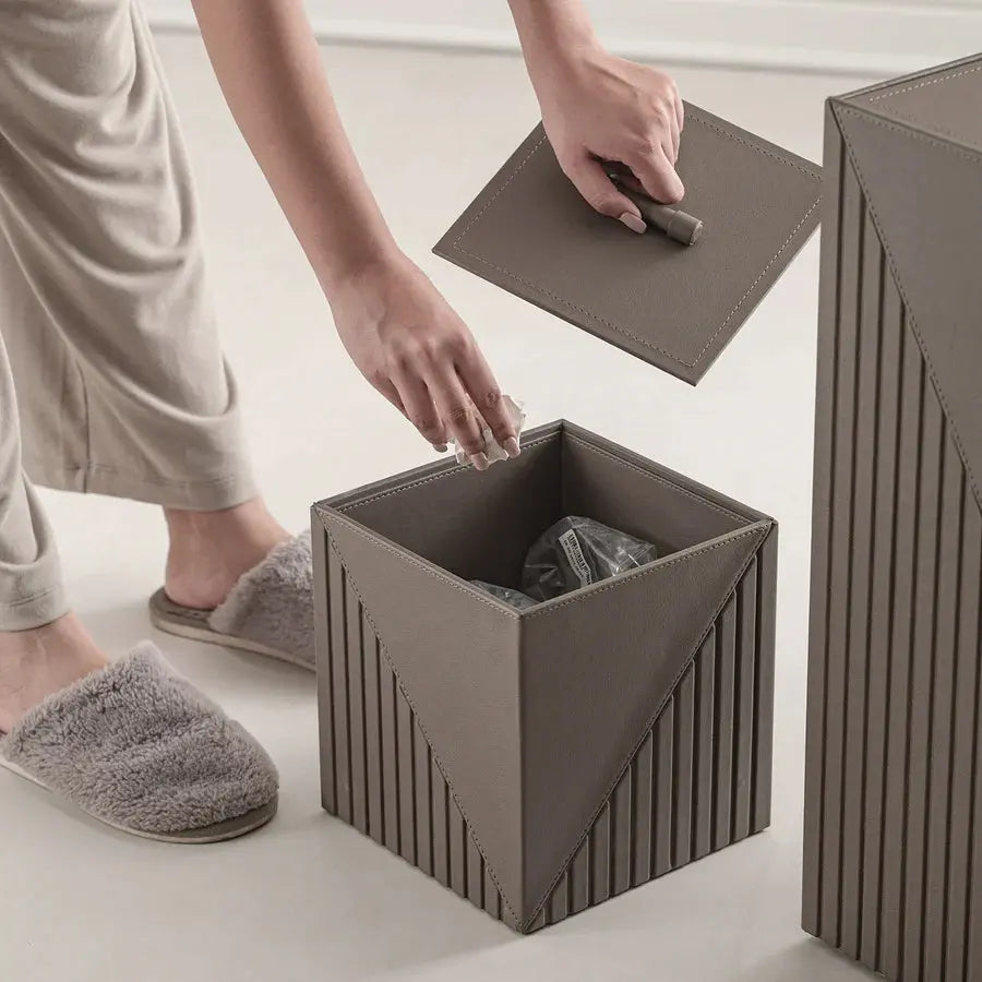 Elegant Fluted Wastebin - grahsajja