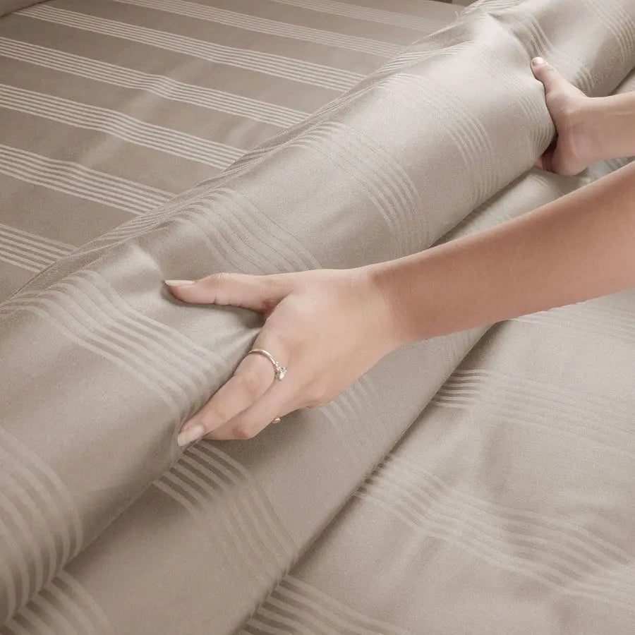 Spread Spain 450 TC Premium Cotton Barcode Bedding Taupe - grahsajja