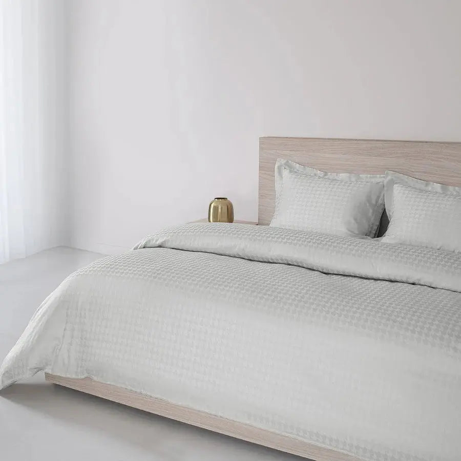 Spread Home 550 TC Italian Jacquard 100% Cotton Bedsheet Houndstooth - grahsajja