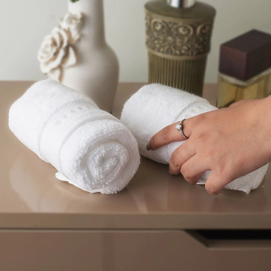 Spread Spain Resort - King of Towel Face Towel 2pc Set 33cm X 33cm - grahsajja