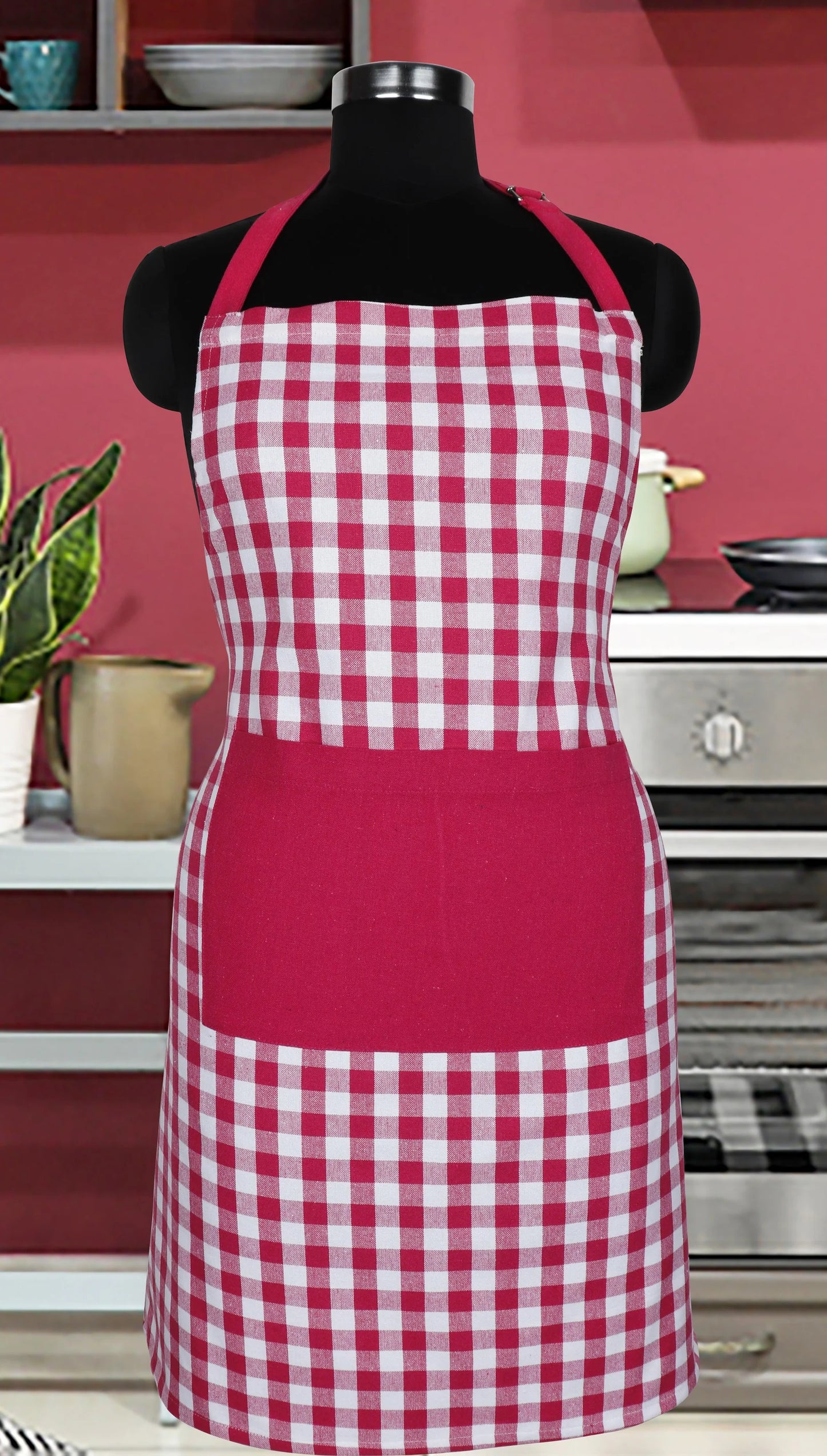 Linen bib apron in Pink gingham - grahsajja