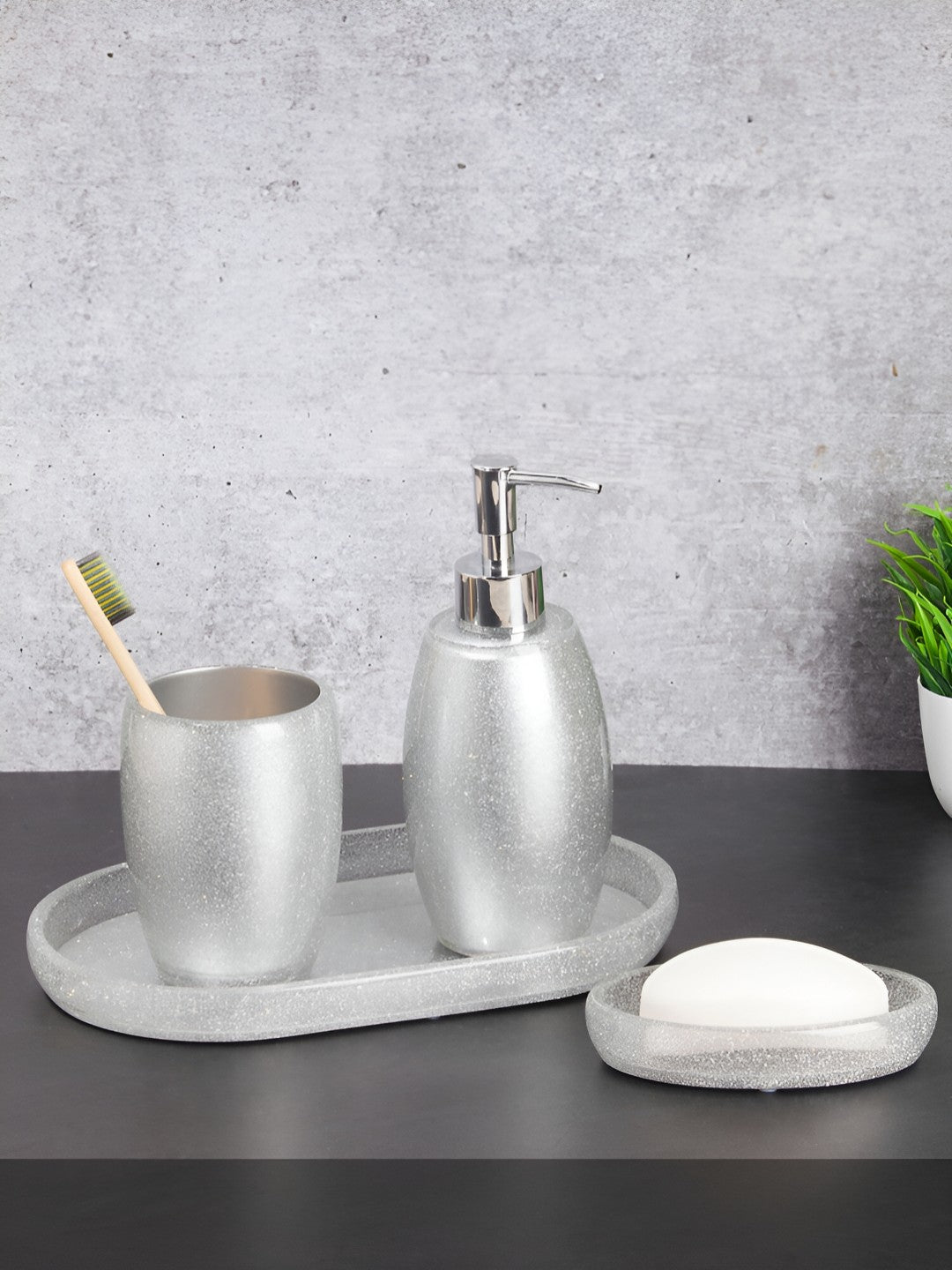 Silver-Toned 4 pieces Solid Polyresin Bath Accessories Set - grahsajja