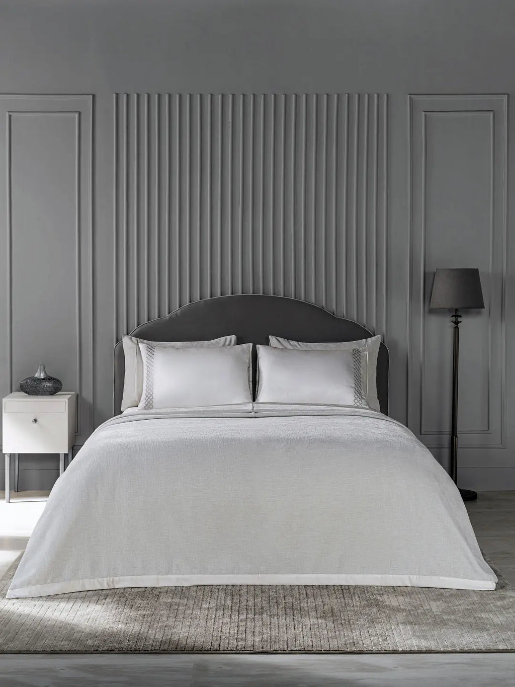 D'decor Beautiful Living Celestia Collection  Moonstone D'Decor