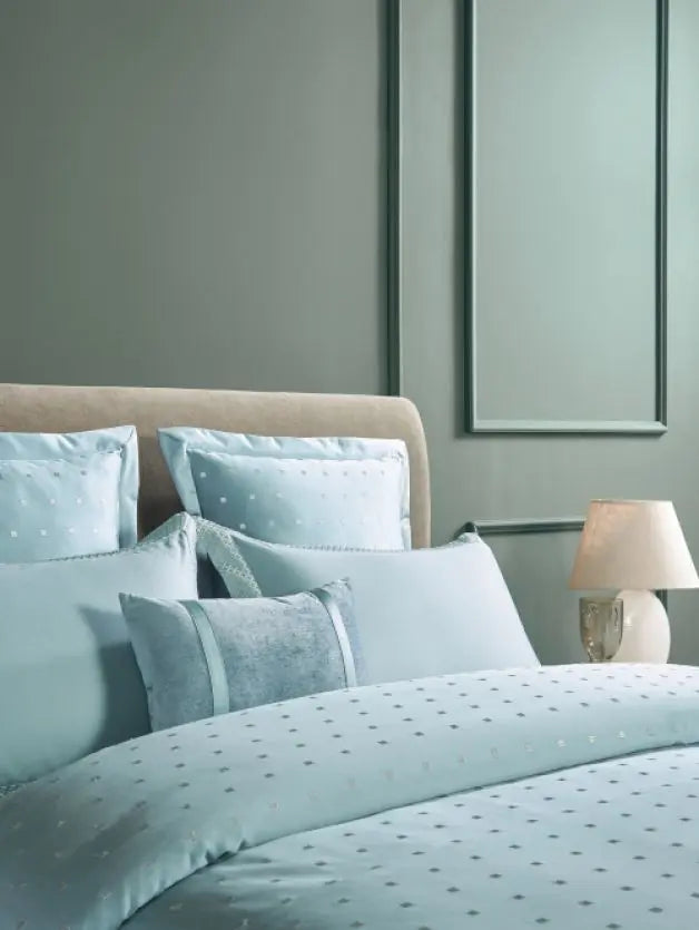 Ddecor Live Beautiful Luxor Collection Bedding Gift 7pcsSet Sanders Sky D'Decor