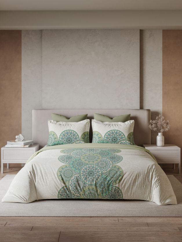 Ddecor Live Beautiful Vega Collection Bedsheet with 2 Pc pillow Covers| Auralia Green