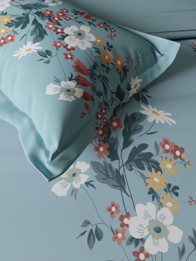 Ddecor Live Beautiful Vega Collection Bedsheet with 2 Pc pillow Covers| Florix blue Glow