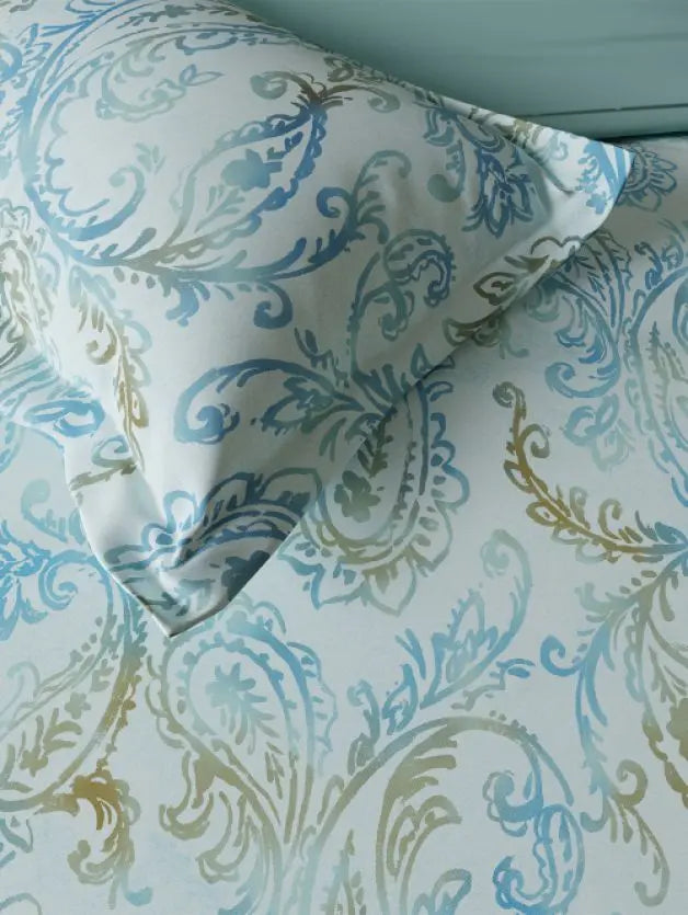 Ddecor Live Beautiful Vega Collection Bedsheet with 2 Pc pillow Covers| Paisley Park Blue Glass D'Decor