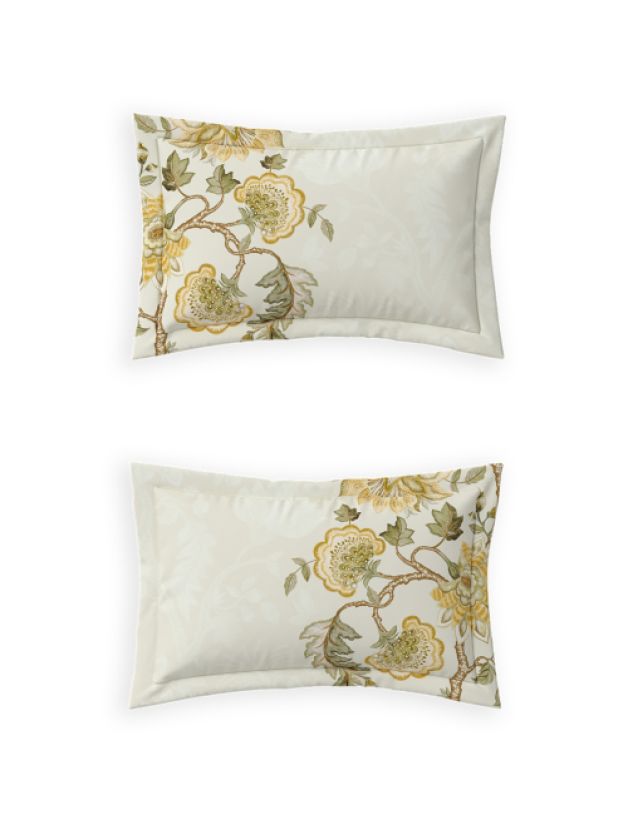 Floravine Vanilla Ice | D'Decor Maxima Collection