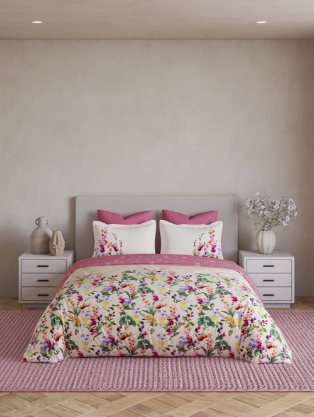 Heaven Blooms Pink Carnation | D'Decor Maxima Collection