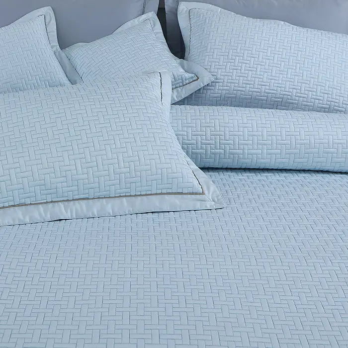 Regal Collection Premium Quilted Bedcover King Size Blue - grahsajja