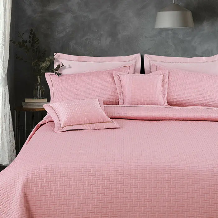 Regal Collection Premium Quilted Bedcover King Size Dark Pink - grahsajja