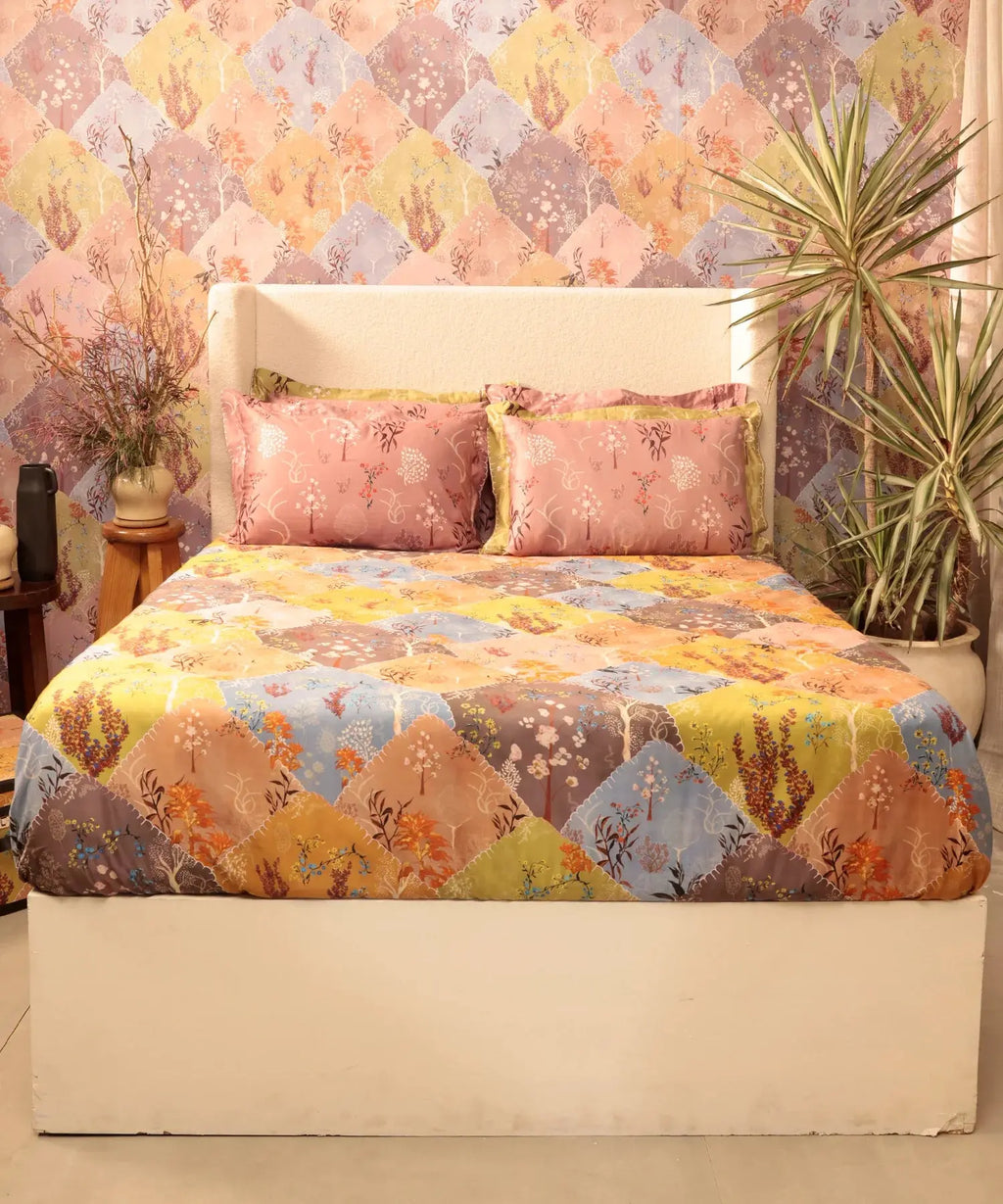 Shivan & Narresh for myTrident King Bedsheet with 4 pillow covers, 400TC, MORNING CALM Trident