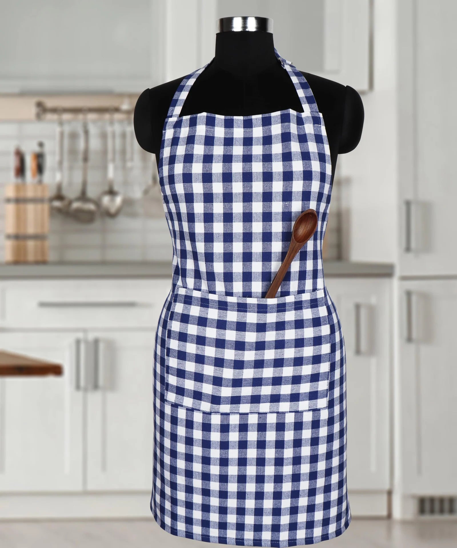 Linen bib apron in Blue gingham - grahsajja
