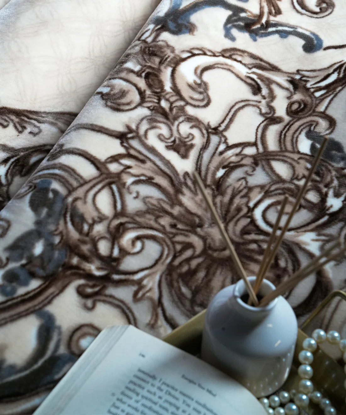 Indulgence Double Mink Blanket, William|5.5 KG