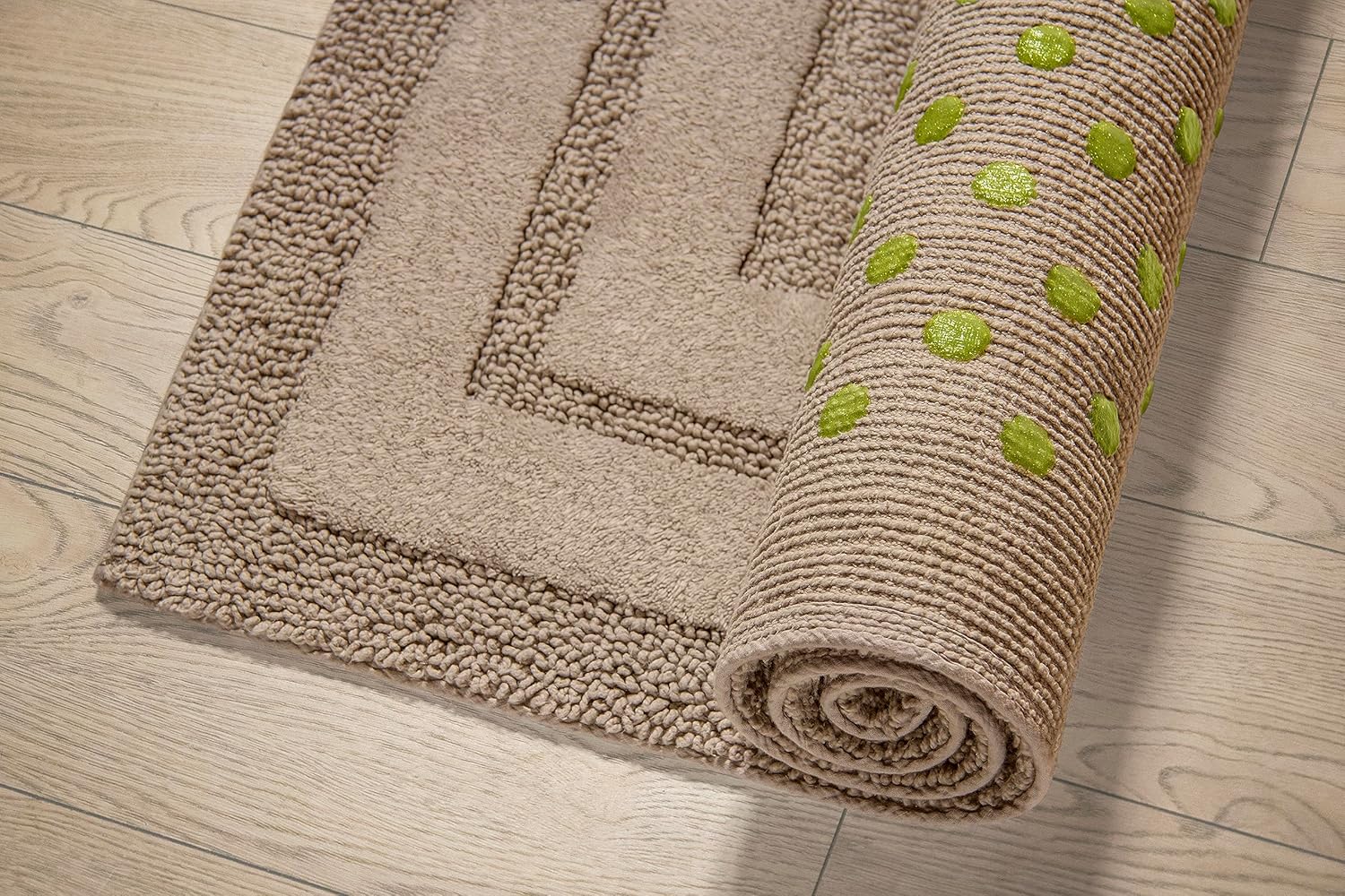LINO Luxury Anti-Skid Tufted Cotton Floor Mat - Exquisite Comfort for Living & Bath Area - Slip-Resistant & Plush Design - Elevate Your Home with Italian Elegance! - grahsajja
