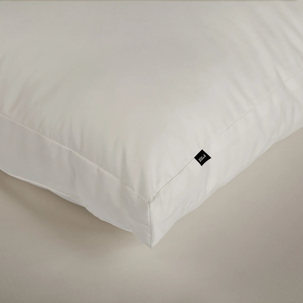 Hotel Pillow