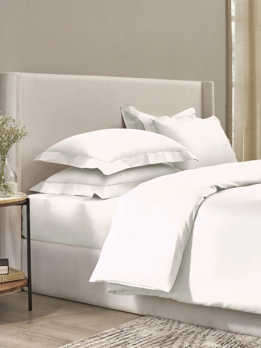Plain Bedsheet P002 Chalk By (Sansaar A D'decor Brand)