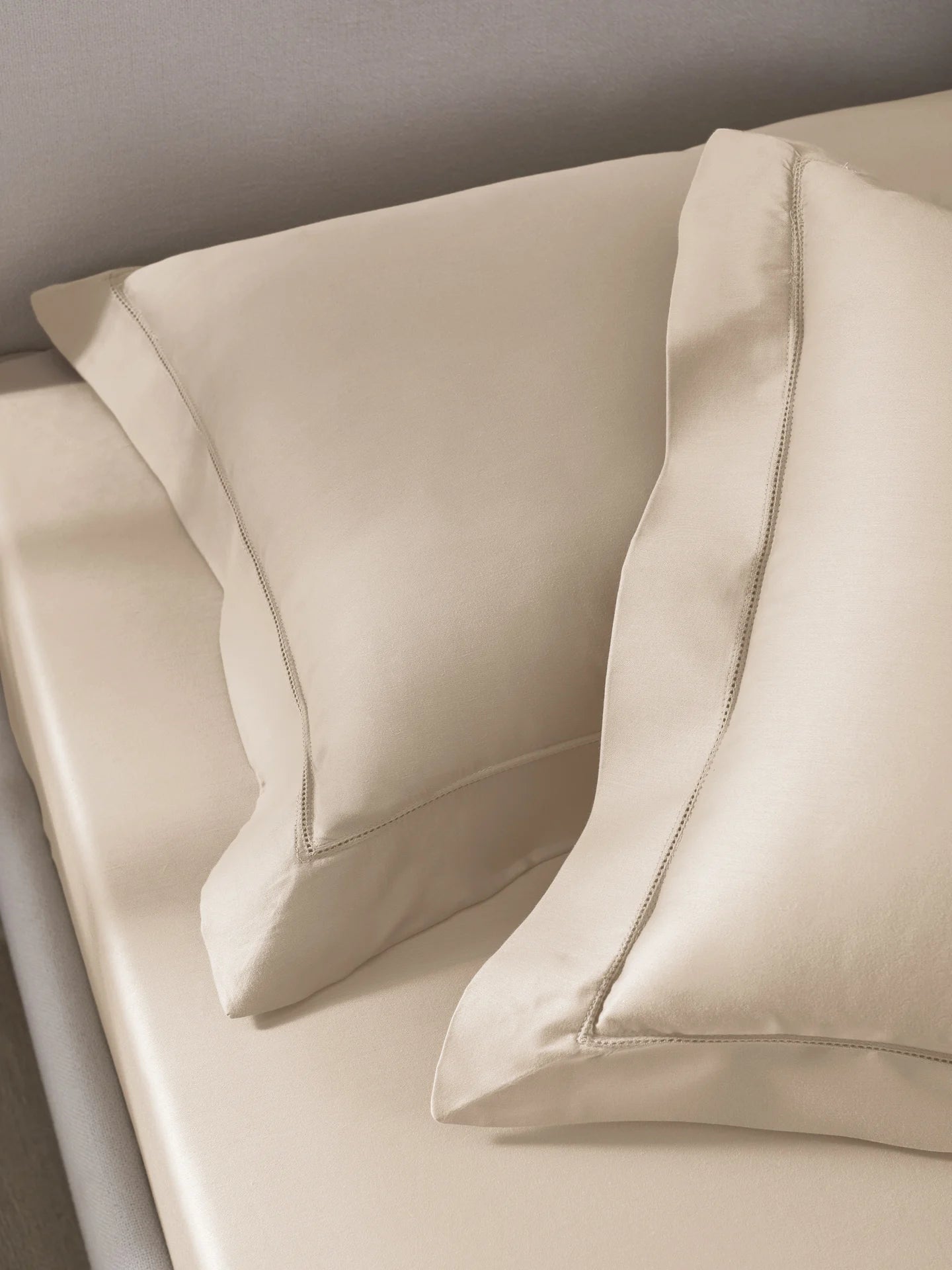 Plain Bedsheet P002 Latte By (Sansaar A D'decor Brand)