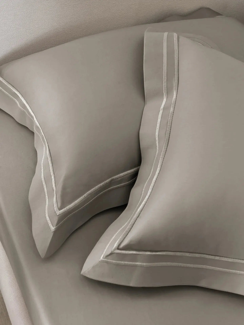 Plain Bedding Set Collection P007 Light Charcoal By (Sansaar A D'decor Brand) Sansaar A D'decor Brand