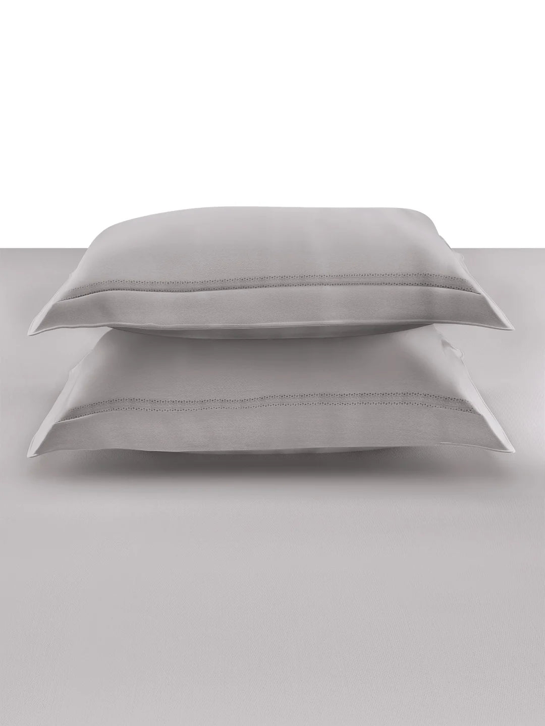 Plain Bedsheet P009 Quite Grey By (Sansaar A D'decor Brand)