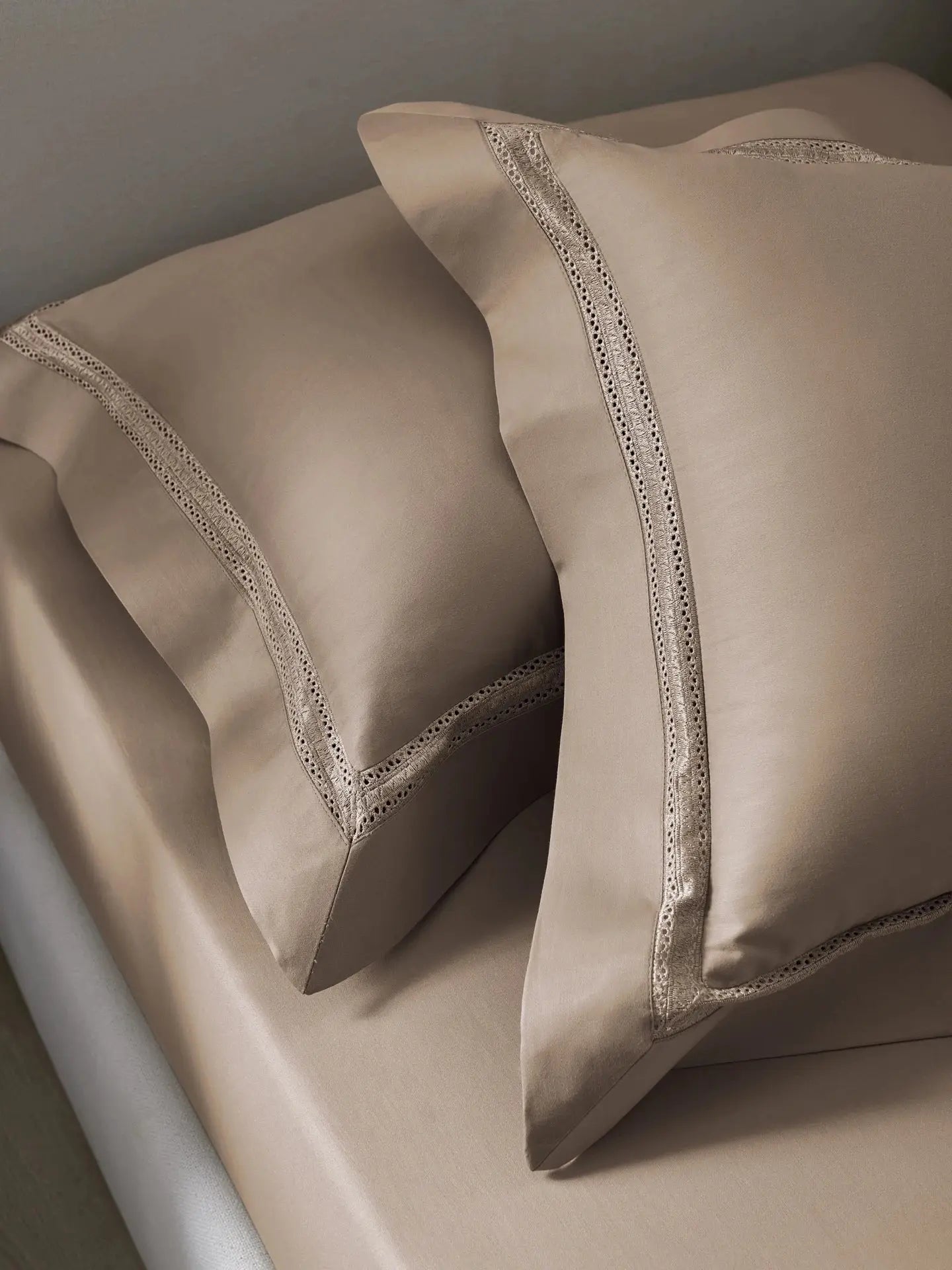 Plain Bedsheet P009 Para By (Sansaar A D'decor Brand) Sansaar A D'decor Brand