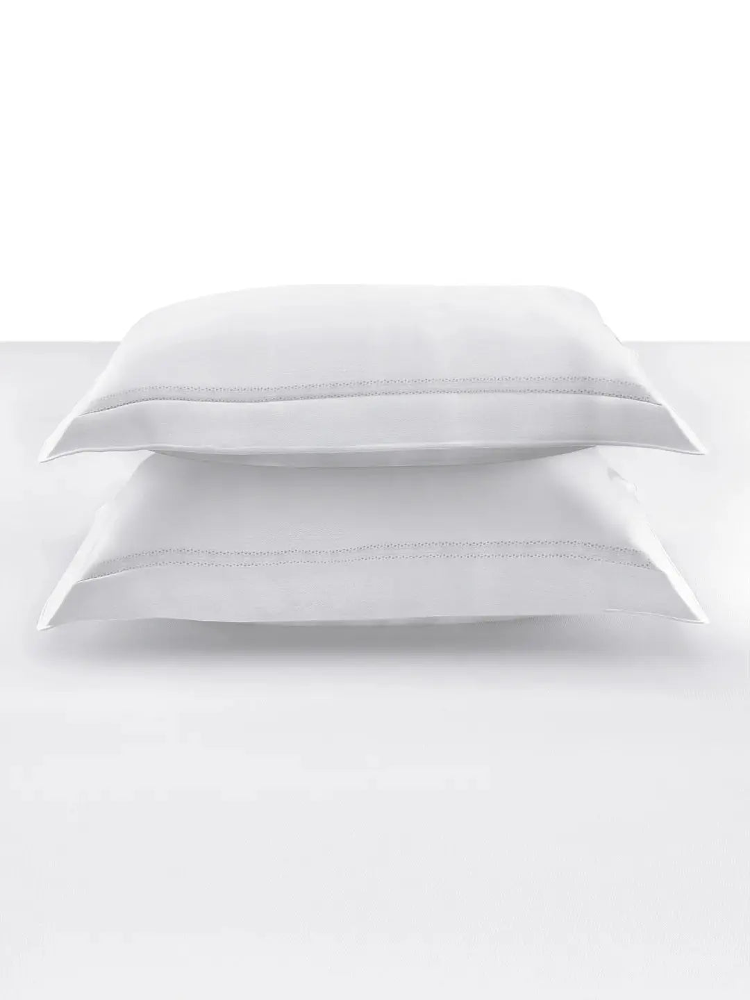 Plain Bedsheet P009 White By (Sansaar A D'decor Brand) Sansaar A D'decor Brand