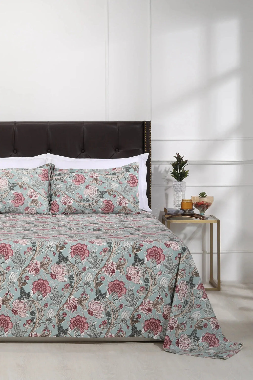 Blooming Chintz Cotton Bedsheet 90 X 108 in - grahsajja