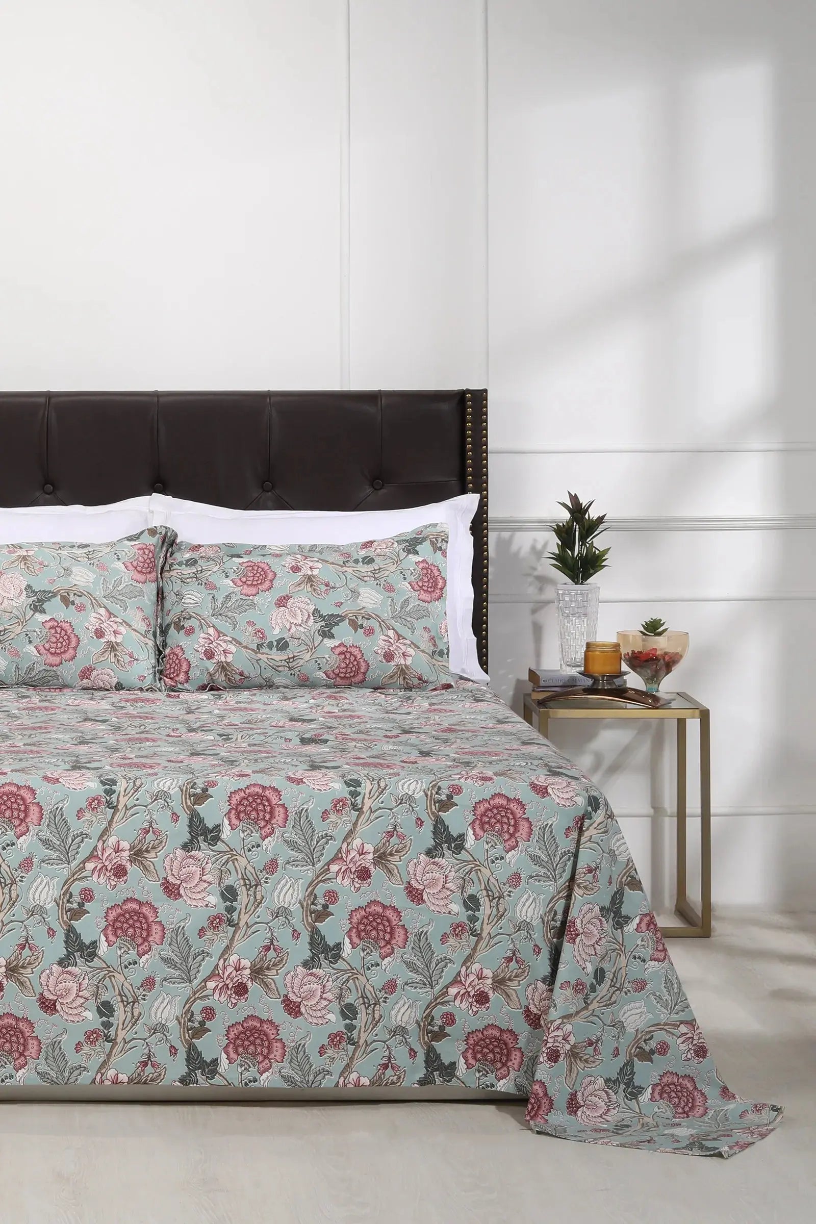 Blooming Chintz Cotton Bedsheet 90 X 108 in - grahsajja